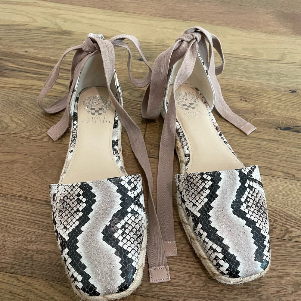 Vince Camuto Jeliany Espadrille Platform Sandal in Taupe/Tone/Snakeskin - Picture 5 of 15
